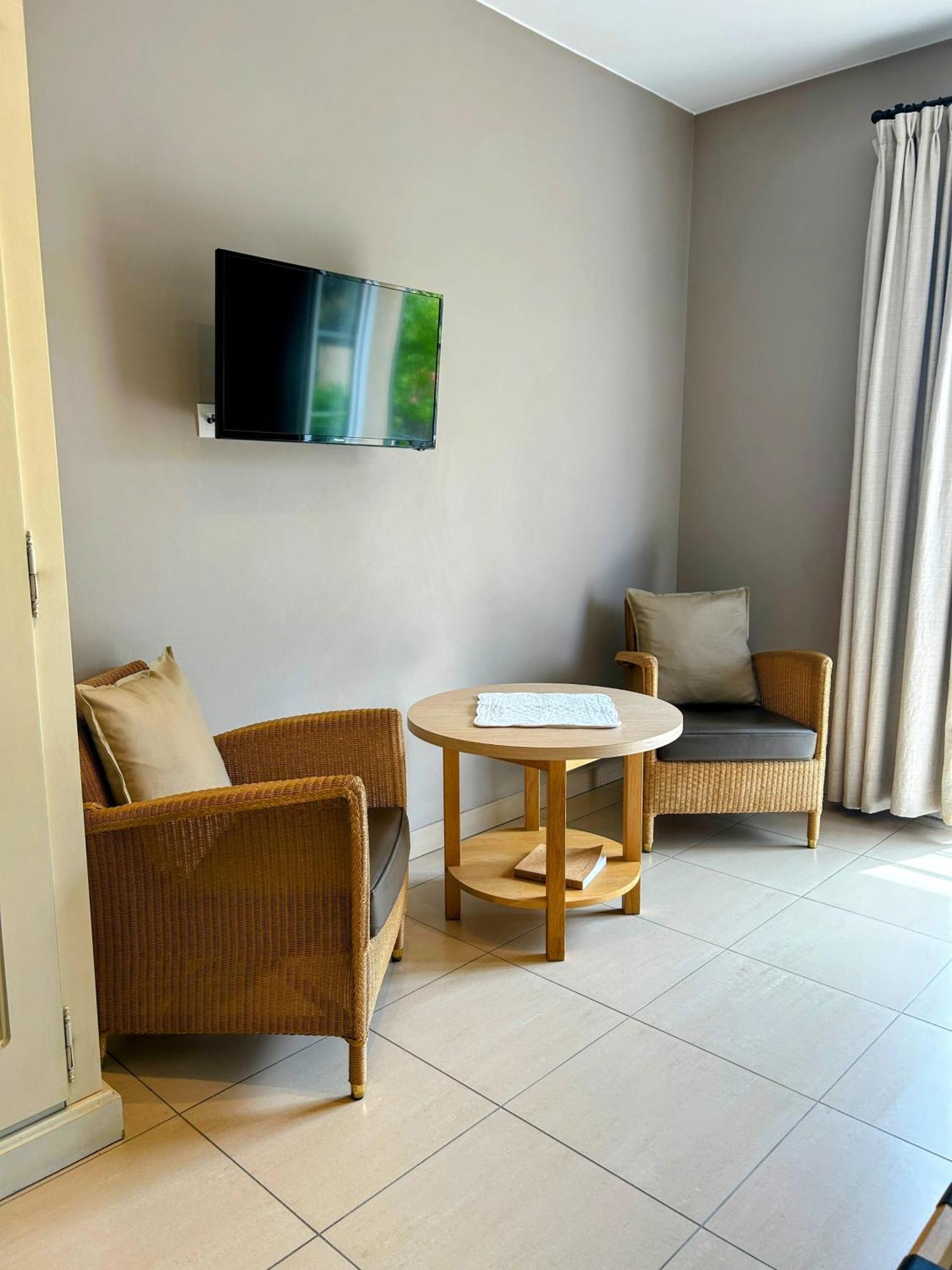 Suite Superieure Domaine Du Golf St Endreol, 1 A 2 Personnes La Motte Buitenkant foto