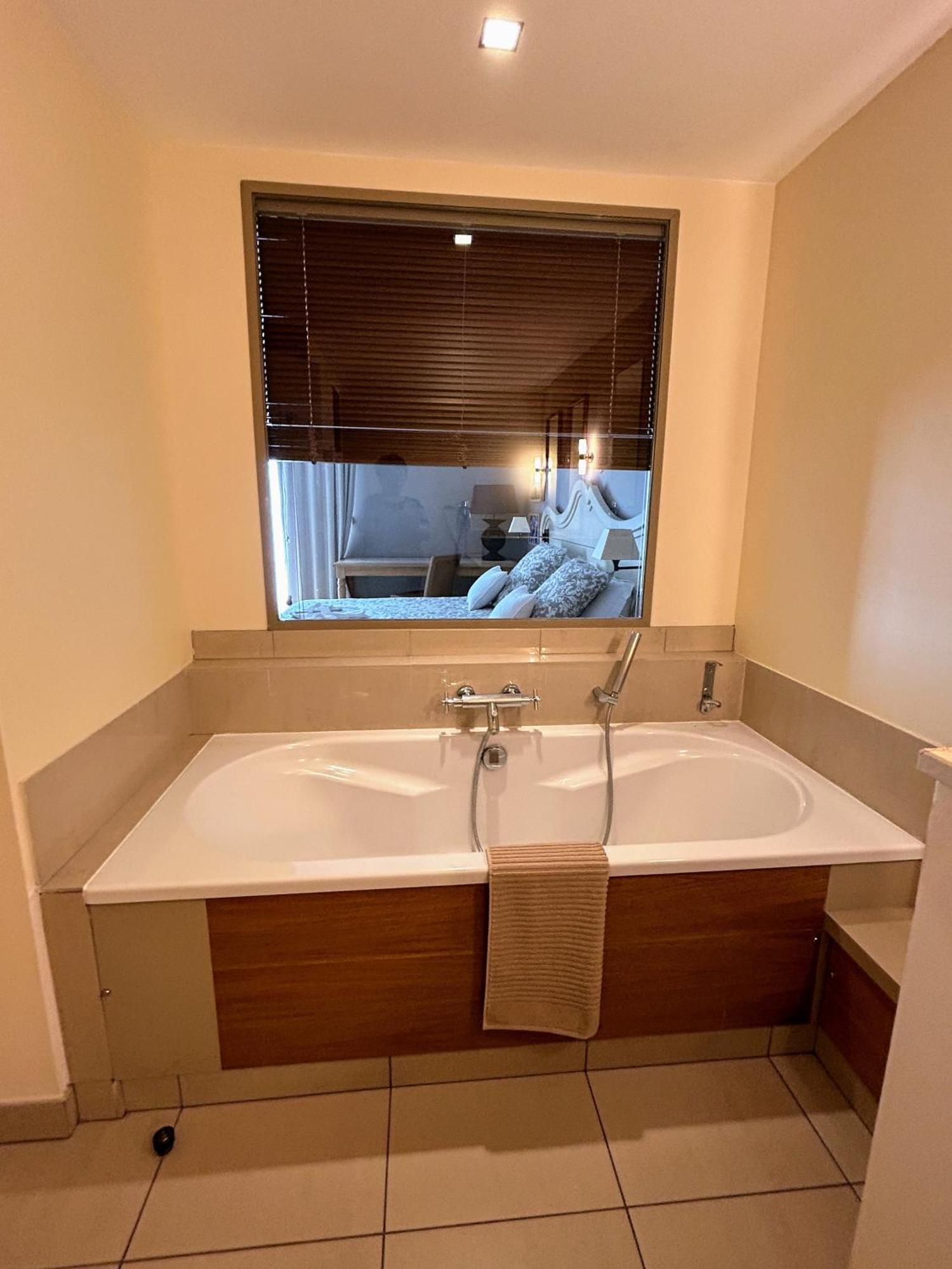 Suite Superieure Domaine Du Golf St Endreol, 1 A 2 Personnes La Motte Buitenkant foto