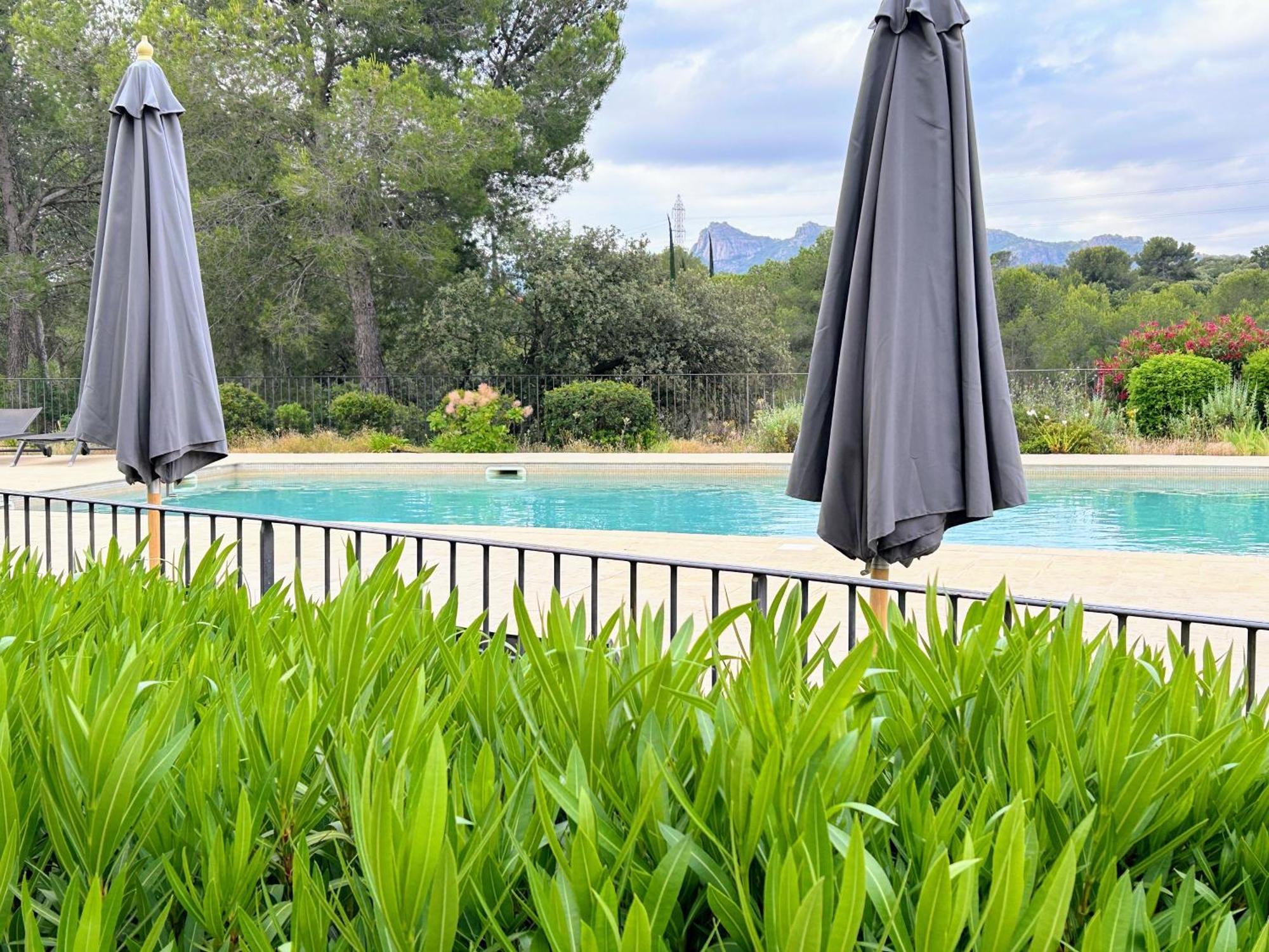 Suite Superieure Domaine Du Golf St Endreol, 1 A 2 Personnes La Motte Buitenkant foto